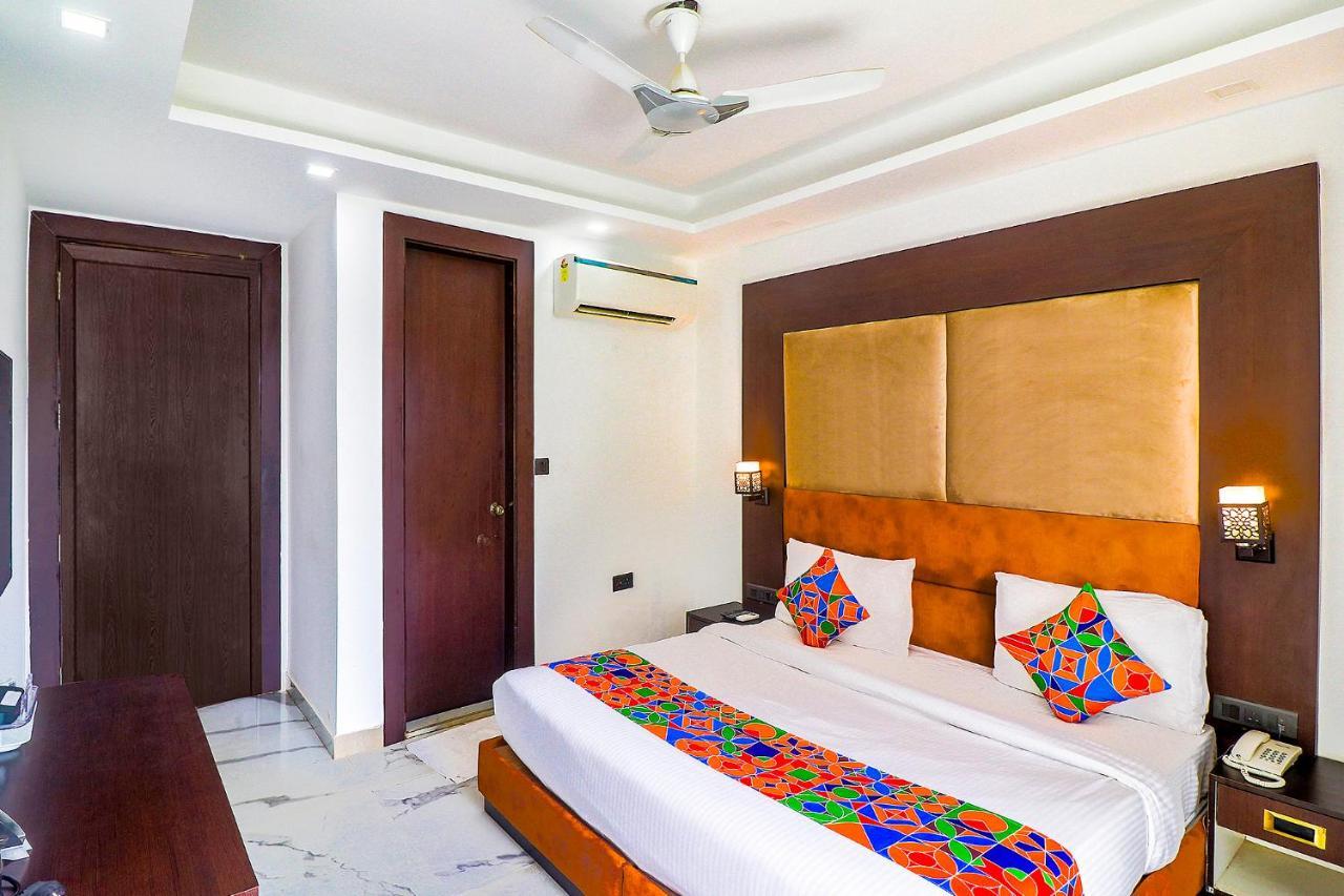 Fabhotel Kiara The Private Suites Гургаон Экстерьер фото