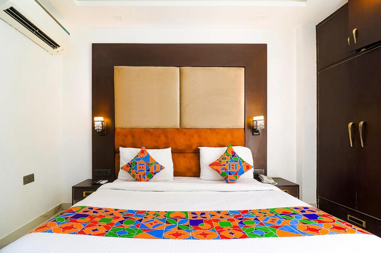 Fabhotel Kiara The Private Suites Гургаон Экстерьер фото